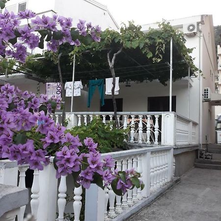 Sobe I Apartmani Marovic Petrovac Buitenkant foto