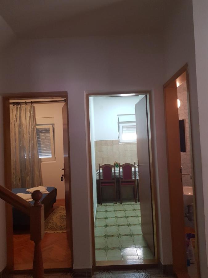 Sobe I Apartmani Marovic Petrovac Buitenkant foto