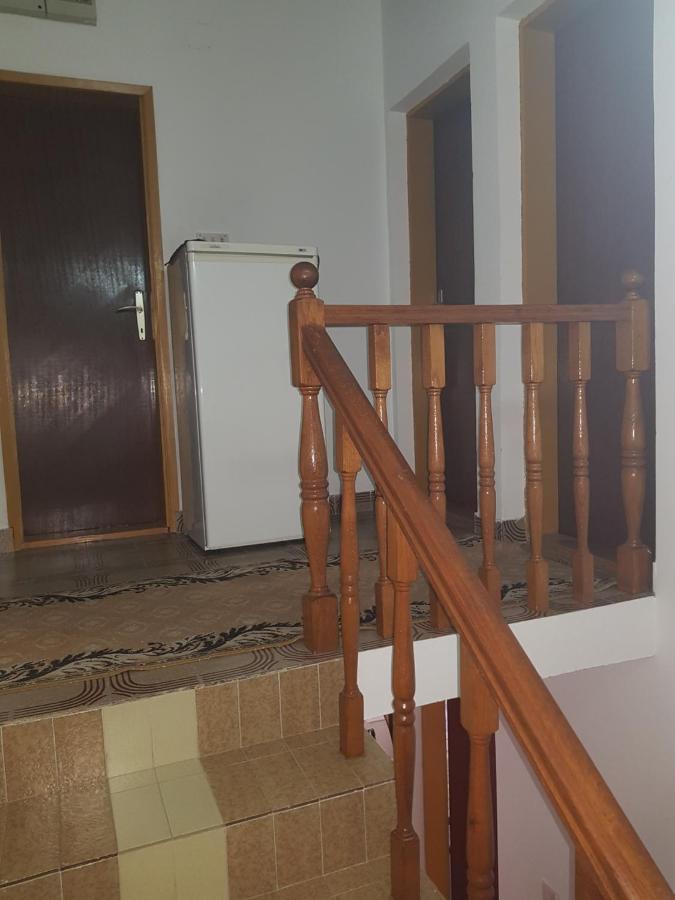 Sobe I Apartmani Marovic Petrovac Buitenkant foto