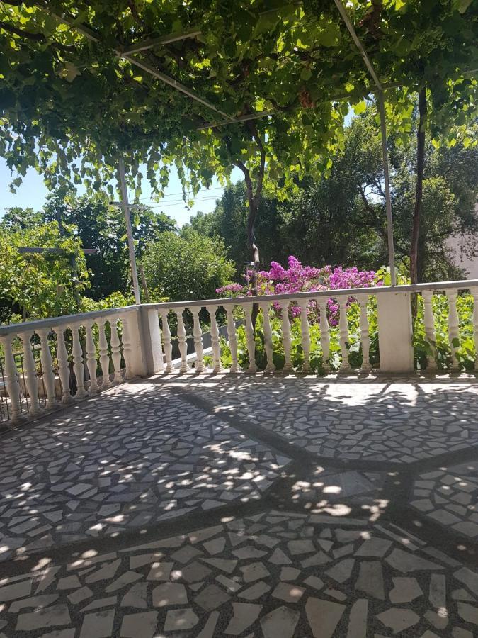 Sobe I Apartmani Marovic Petrovac Buitenkant foto