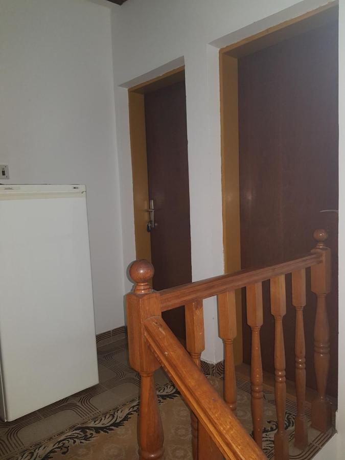 Sobe I Apartmani Marovic Petrovac Buitenkant foto