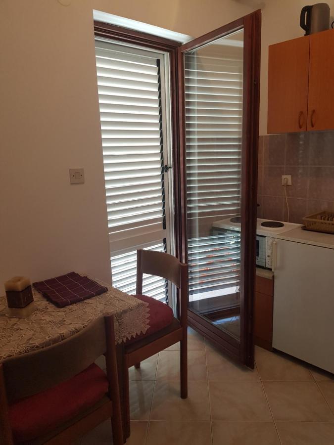 Sobe I Apartmani Marovic Petrovac Buitenkant foto