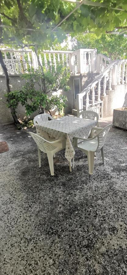 Sobe I Apartmani Marovic Petrovac Buitenkant foto