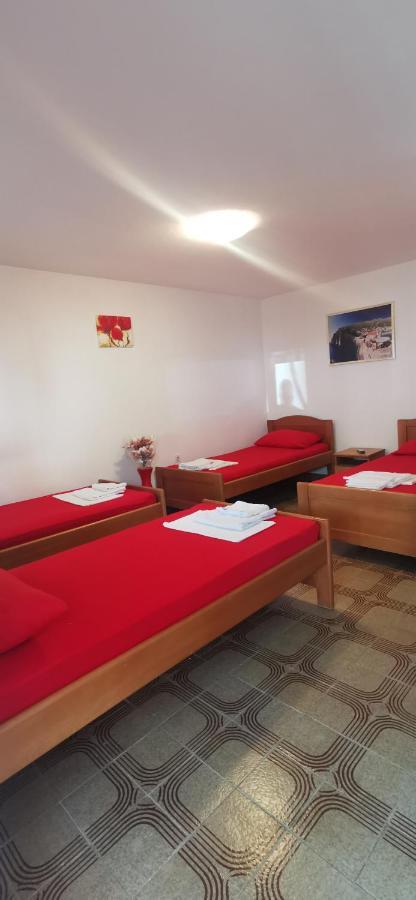Sobe I Apartmani Marovic Petrovac Buitenkant foto